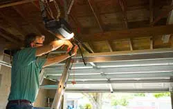 Security Garage Doors Signal Hill, CA 562-286-6923 - repair-side